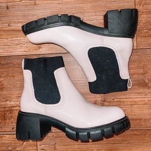 Steve Madden booties